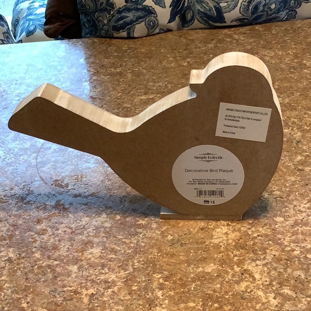 TWO WOOD BIRDS WALL AND SHELF - Picture 4 of 5